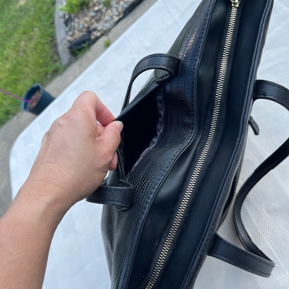 London fog tote - Picture 4 of 5